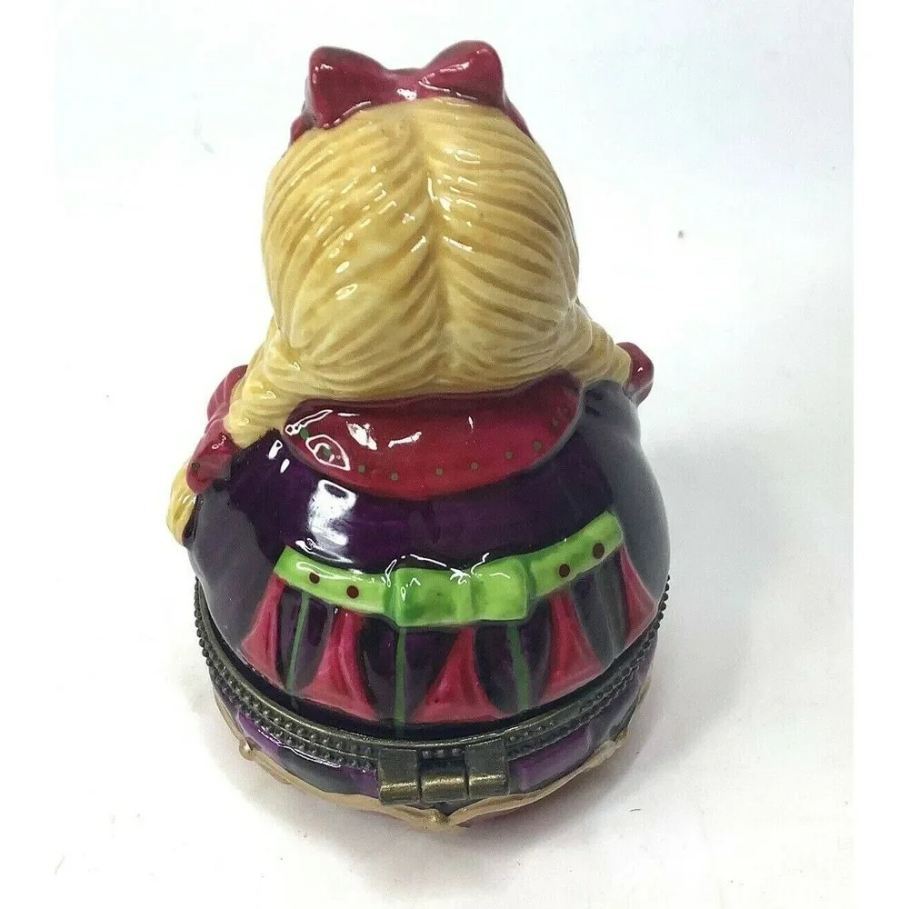 Villeroy‎ & Boch Germany Porcelain Trinket Box Girl Braids 1748 Collectible Vtg
